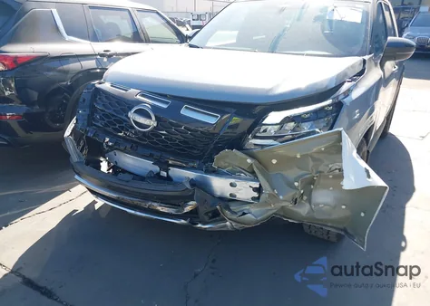 2025 Nissan Pathfinder Rock Creek 4Wd z USA, uszkodzony, nr VIN 5N1DR3BD5SC206548